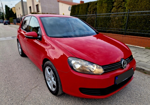 Volkswagen Golf cena 18500 przebieg: 334953, rok produkcji 2010 z Radom małe 781